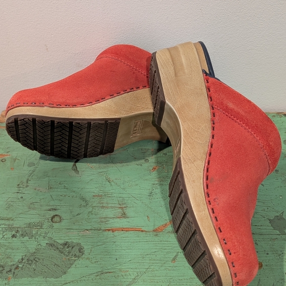 L.L. Bean Mules Womens Size 8M Red/Pink Anchor Nautical Suede Slip On Clog Shoes - Picture 9 of 11